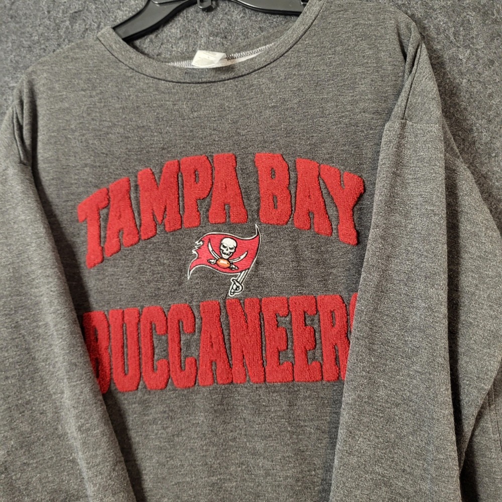 Tampa Bay Buccaneers NFL Team Apparel Sweatshirt Gray Chenille Logo Large Womens